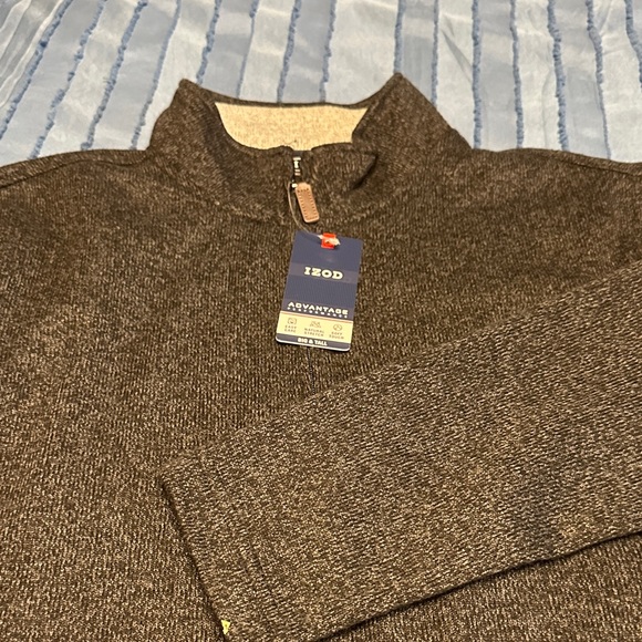 Izod Other - Izod Men's Zip Mock Neck Sweater in Brown Heather